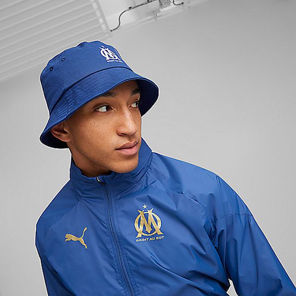 024693_P8G_D1?$produit_l$