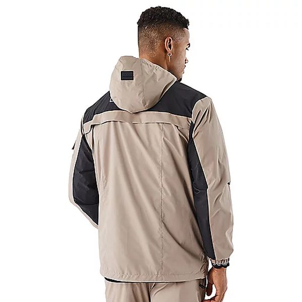 2533173D8I_Q2?$produit_l$