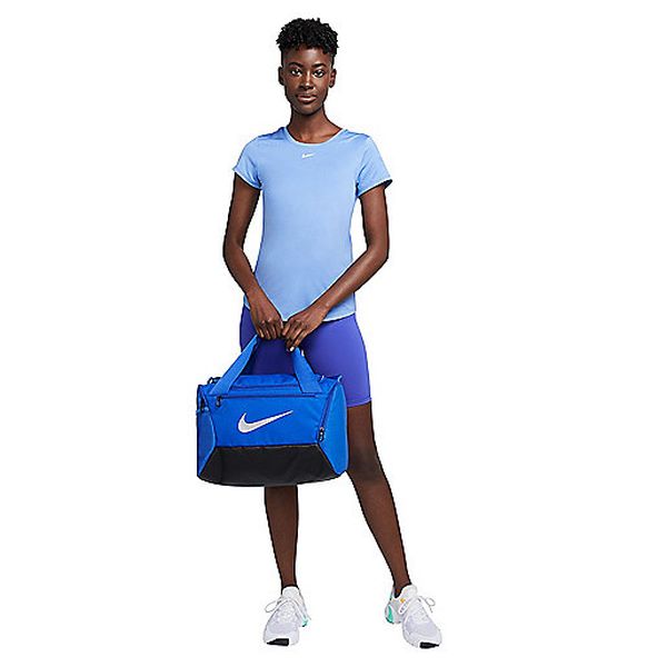 DM3977_16X_D2?$produit_l$