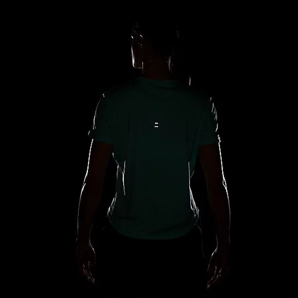 HV2772_7D6_D2?$produit_l$