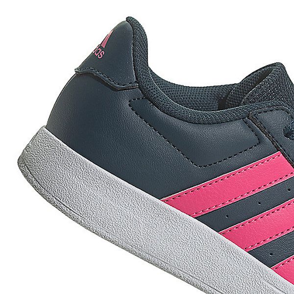 IG9812_S40_D3?$produit_l$