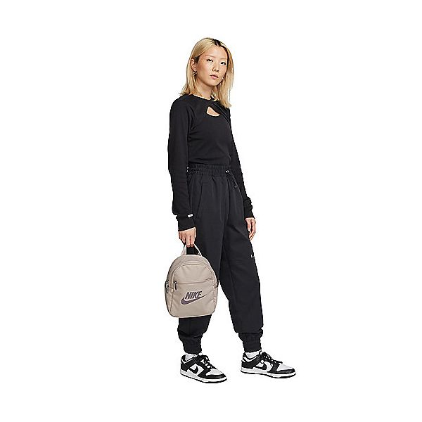 CW9301_9IV_D1?$produit_l$