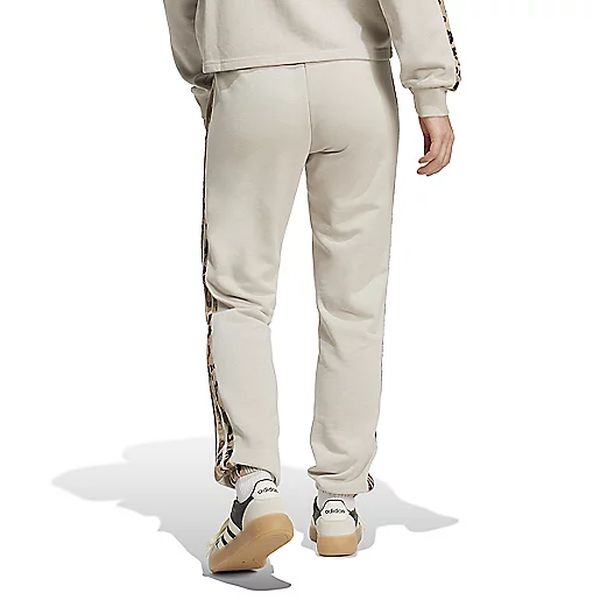 KB8511_B32_D2?$produit_l$